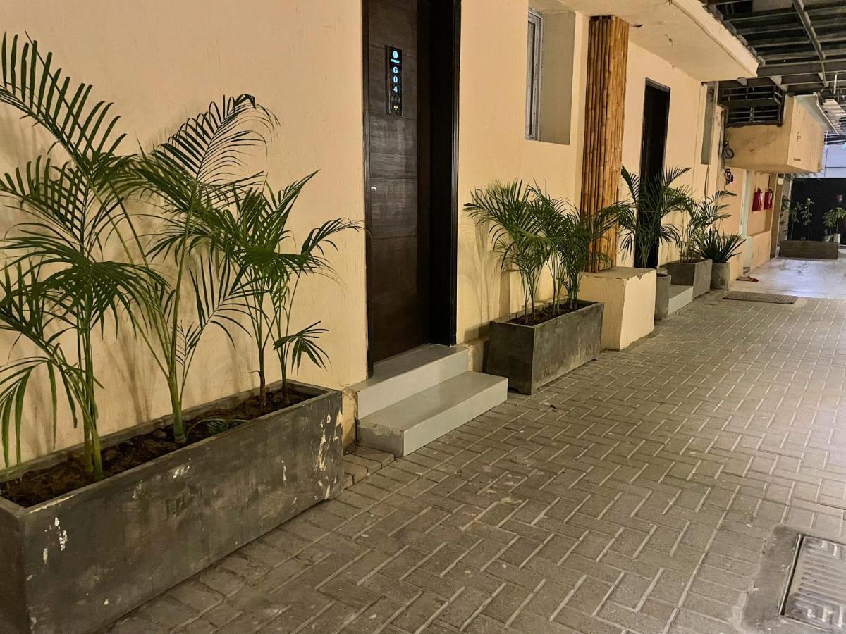 Hamsun Shahrah-E-Faisal Hotel Karachi Eksteriør billede