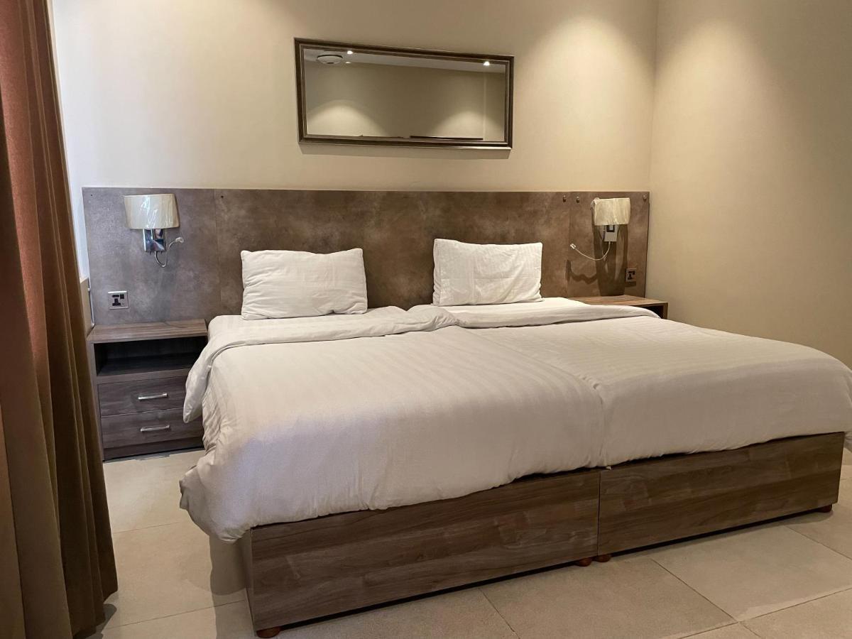 Hamsun Shahrah-E-Faisal Hotel Karachi Eksteriør billede