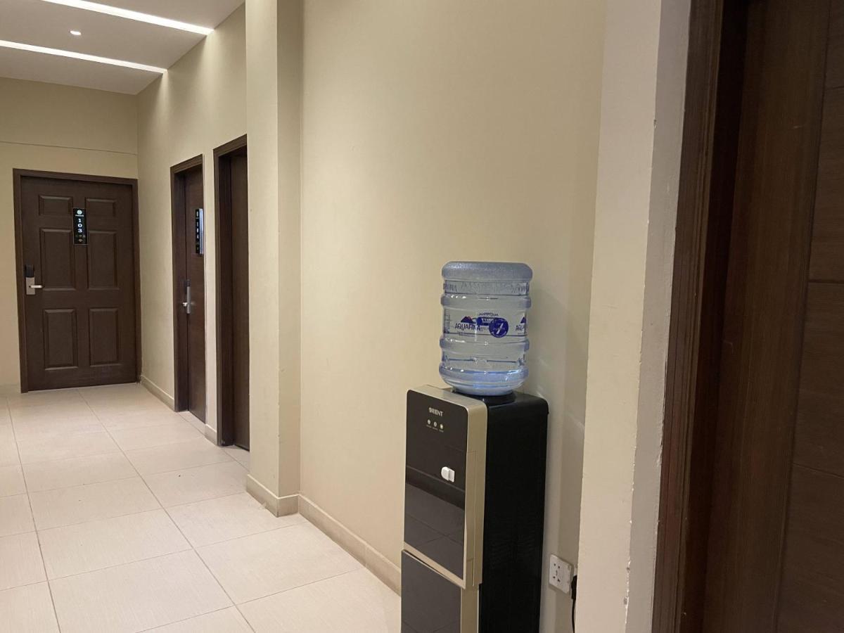 Hamsun Shahrah-E-Faisal Hotel Karachi Eksteriør billede