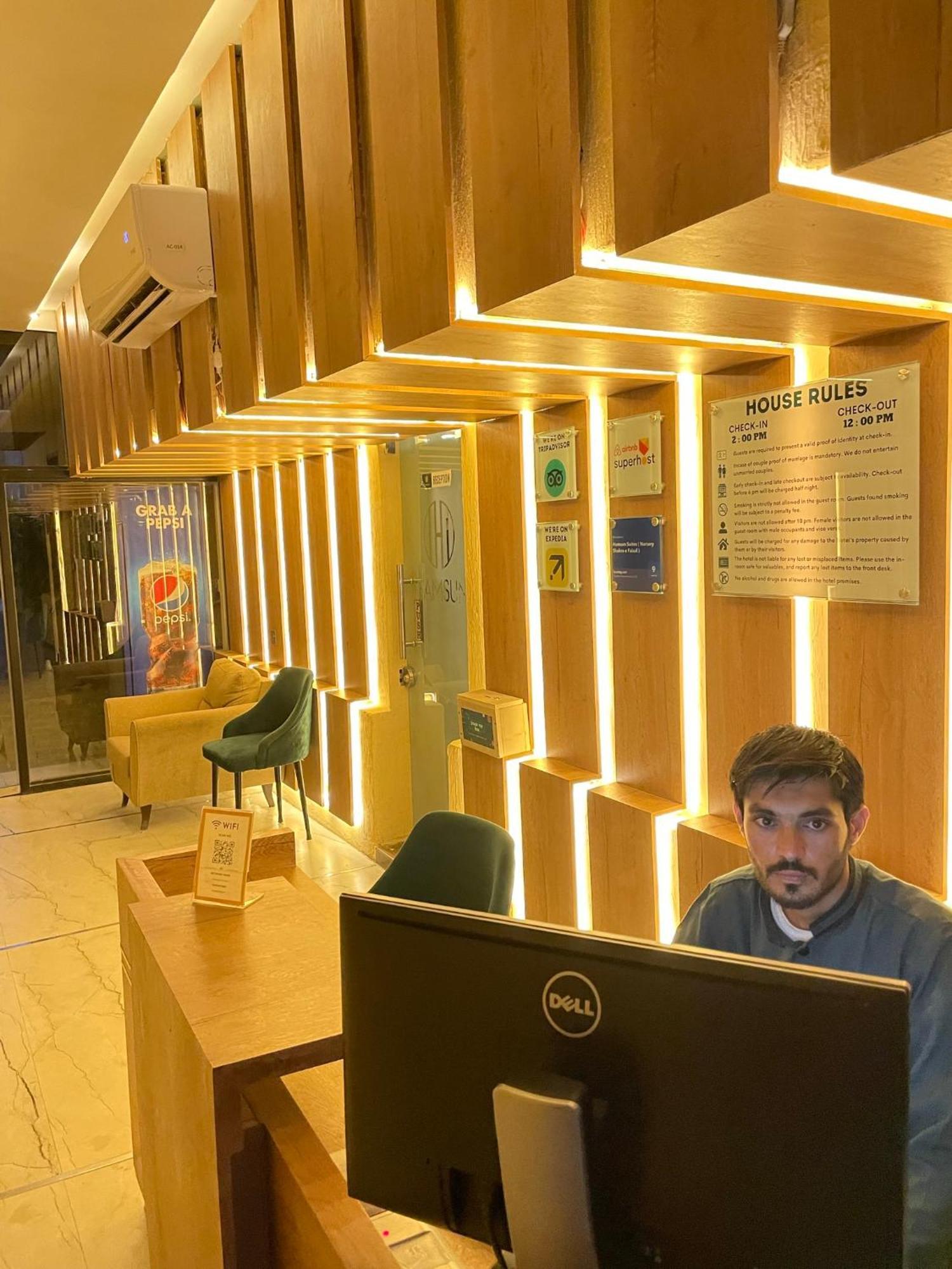 Hamsun Shahrah-E-Faisal Hotel Karachi Eksteriør billede